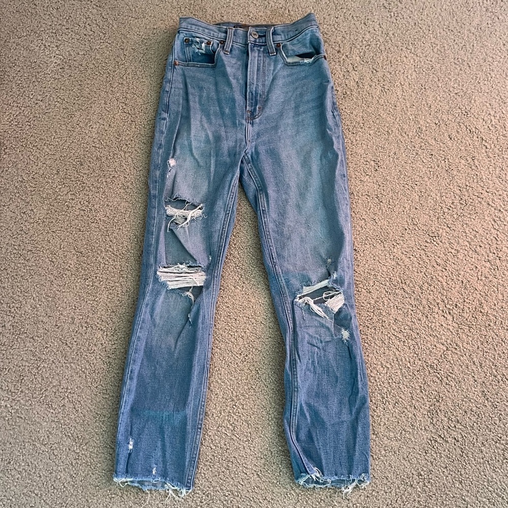 Abercrombie Mom Jeans